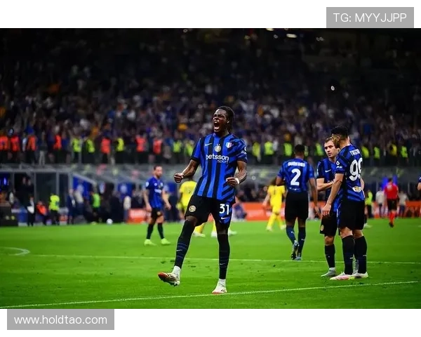 足坛一夜风云再起巴萨落后皇马